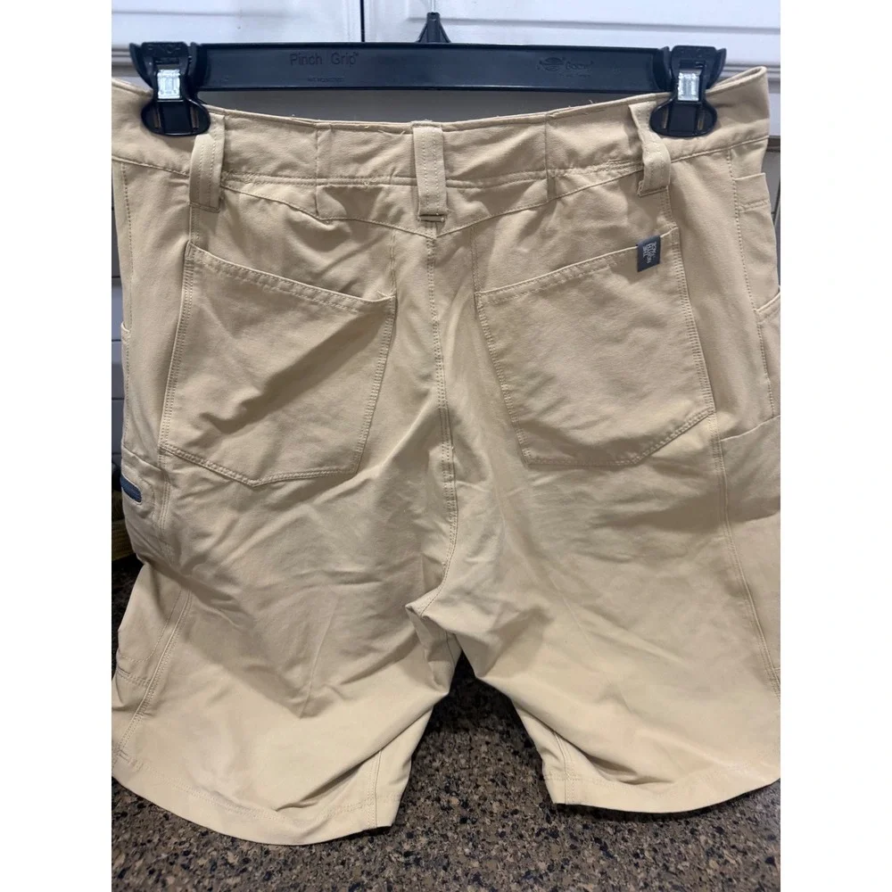 The North Face Mens Tan Hiking Cargo Shorts Size 34 Khaki Outdoor Performance‎